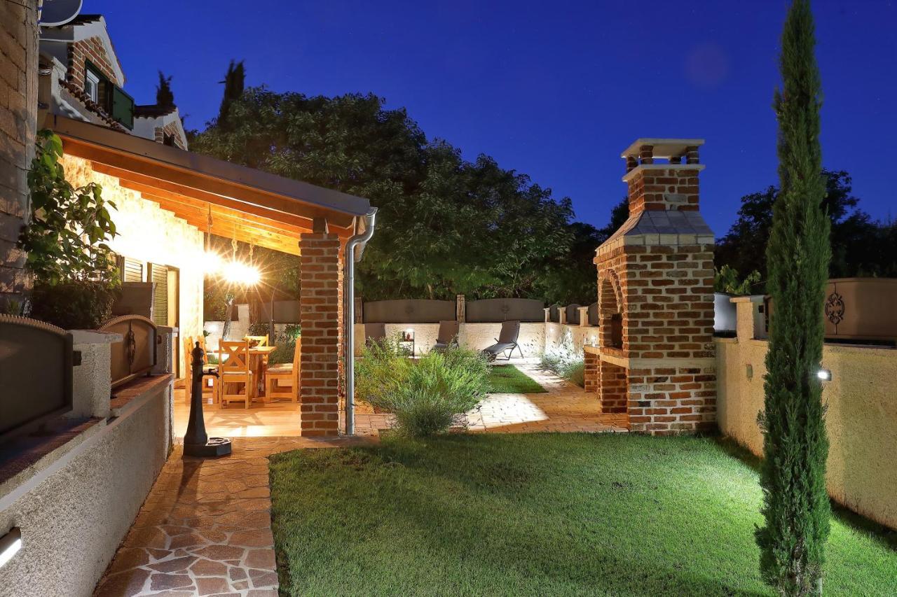 Stone Diamond Villa Zadar Exterior photo